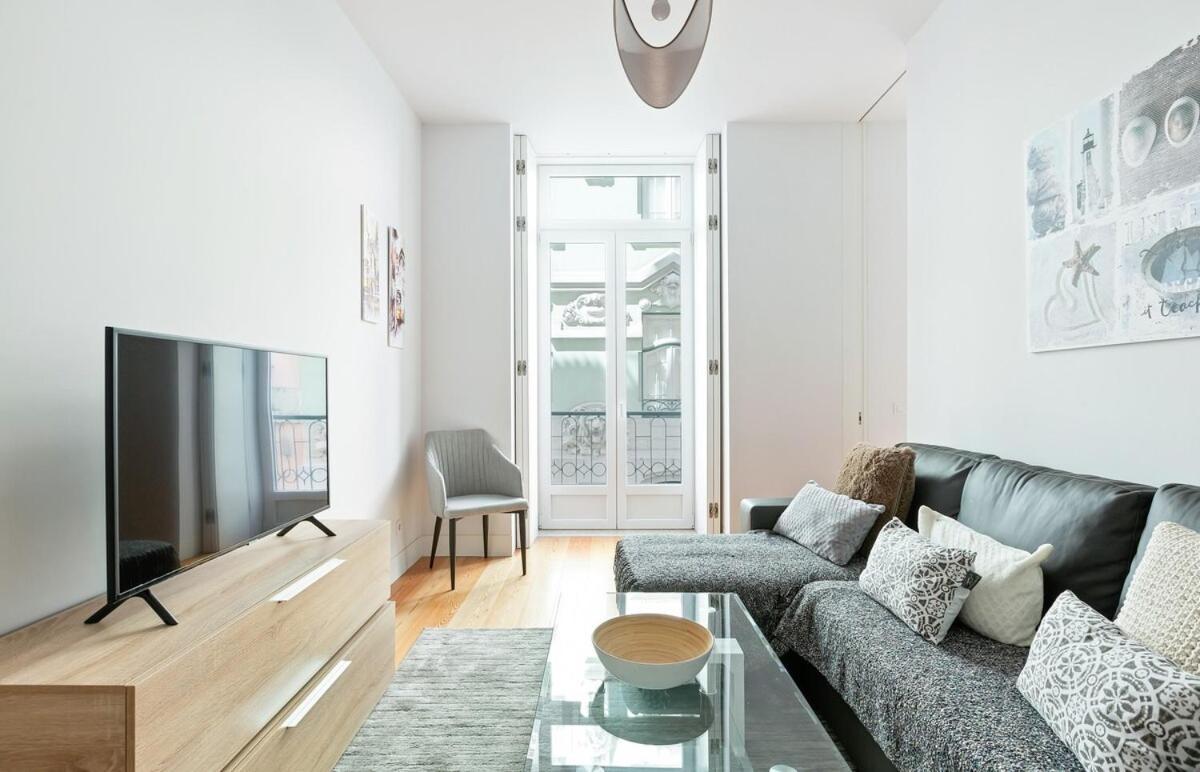 Spacious 1 Bedroom Apartment Near Baixa Lisboa Exterior foto